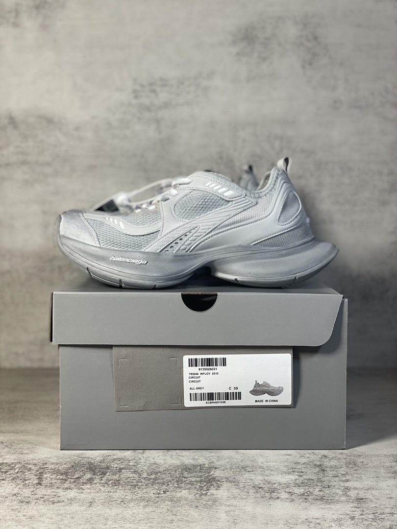 Balenciaga Circuit - Image 28