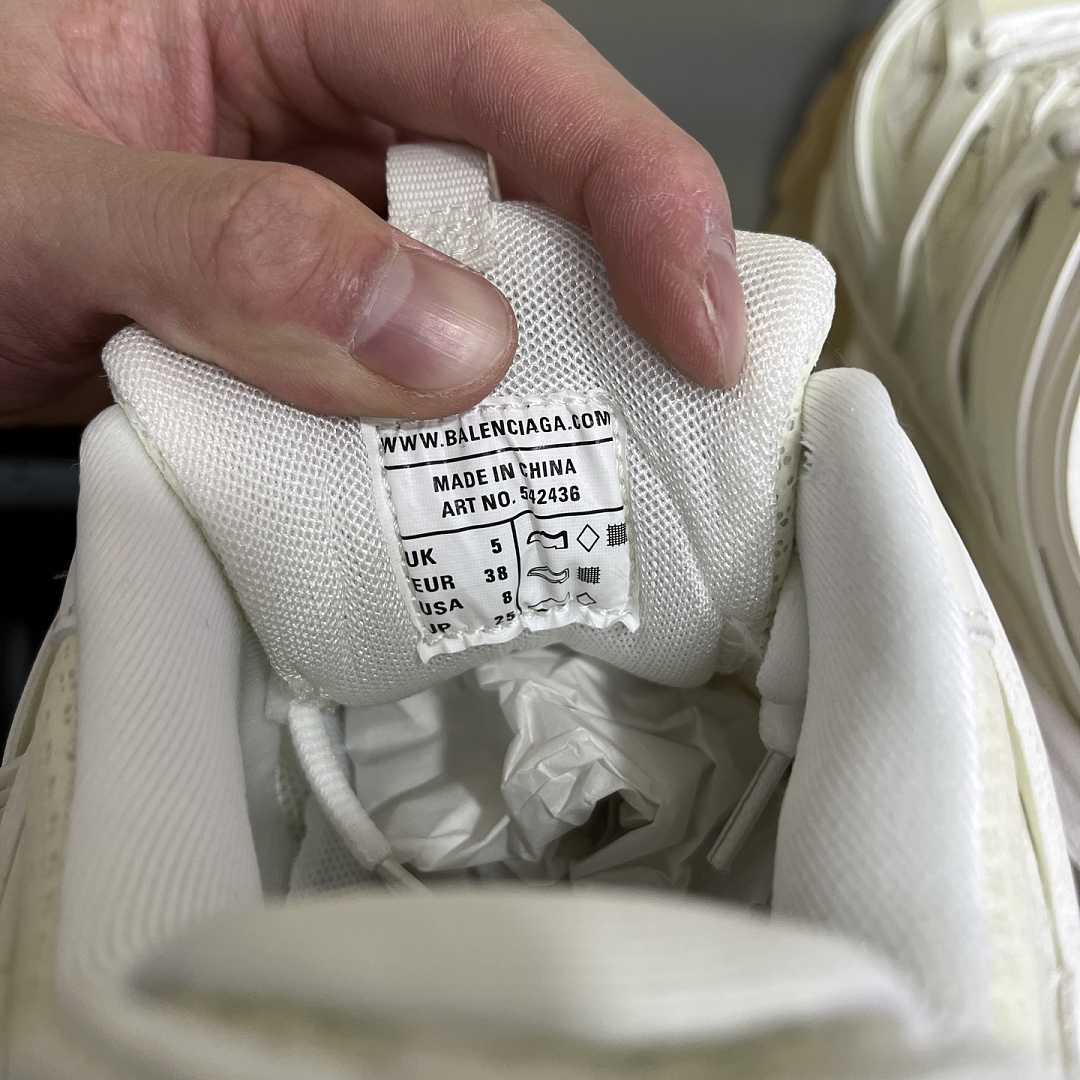 Balenciaga BLCG Track 3.0 - Image 8
