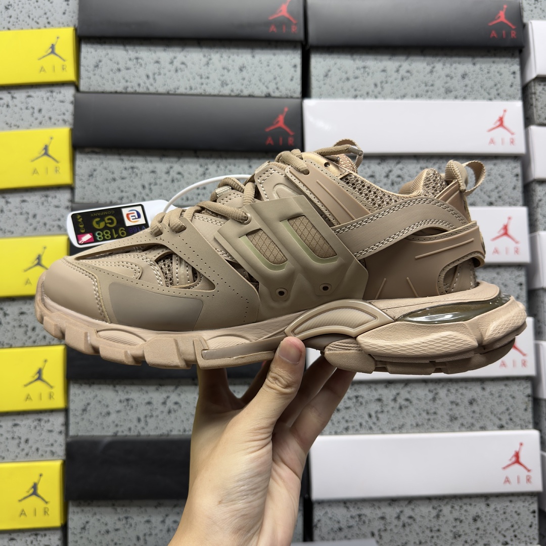 Balenciaga BLCG Track 9059 (Brown) - Image 6
