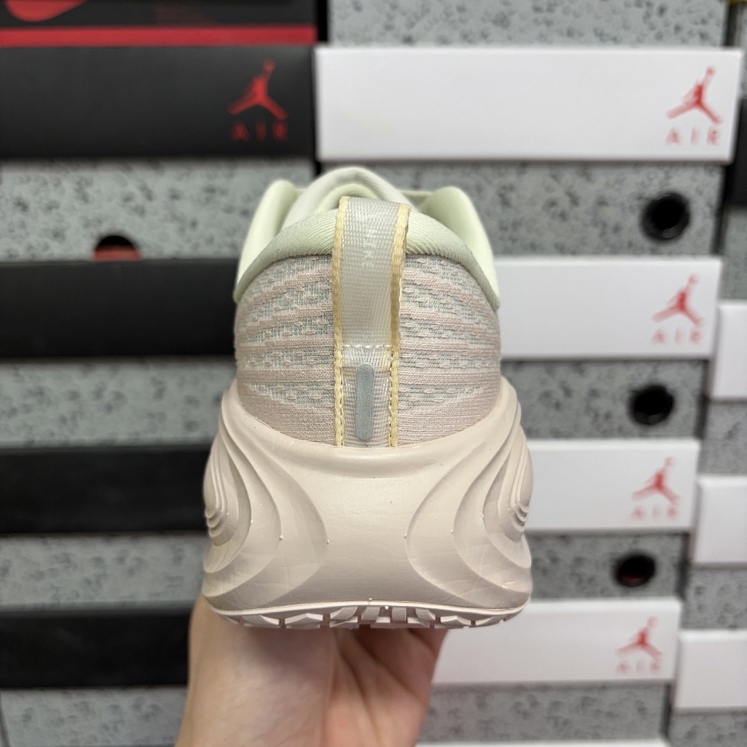 Nike Vomero Plus Silt (Red) - Image 9