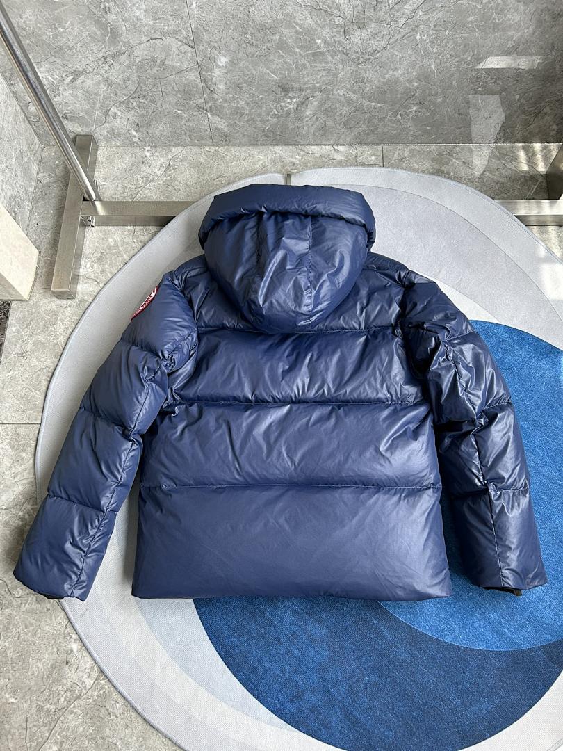Canada Goose Crofton Puffer Jacket - Image 41
