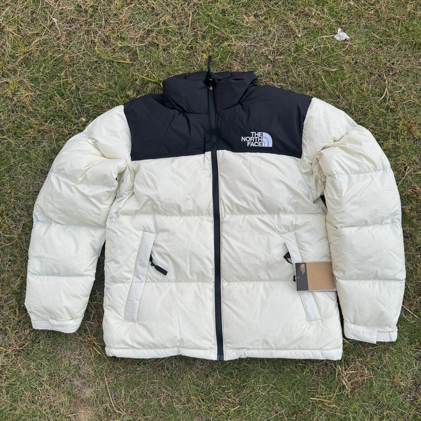 The North Face TNF 1996 Retro Nuptse 700 Fill Packable Jacket - Image 54