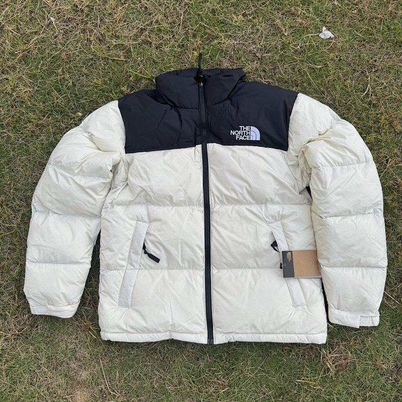 The North Face TNF 1996 Retro Nuptse 700 Fill Packable Jacket