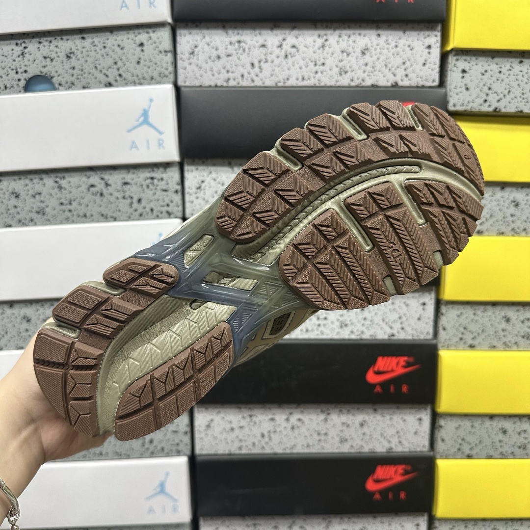 ASICS Gel-Kayano 20 Bodega Success In Small Batches - Image 7