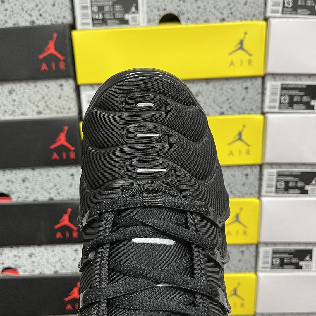 Nike Air VaporMax Plus - Image 6