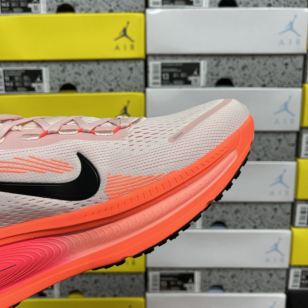 Nike Zoom Vomero - Image 5