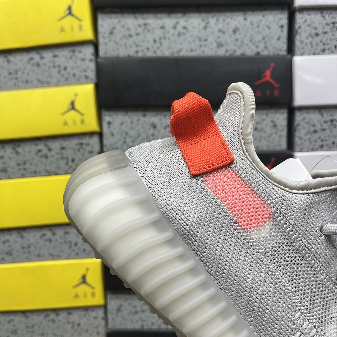 Adidas Yeezy Boost 350 V2 - Image 3