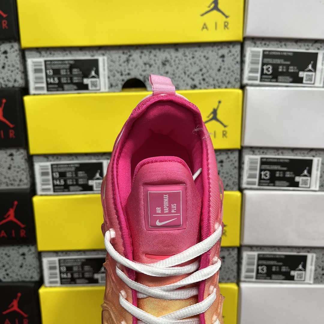 Nike Air VaporMax Plus Laser Fuchsia Psychic (Pink) - Image 3