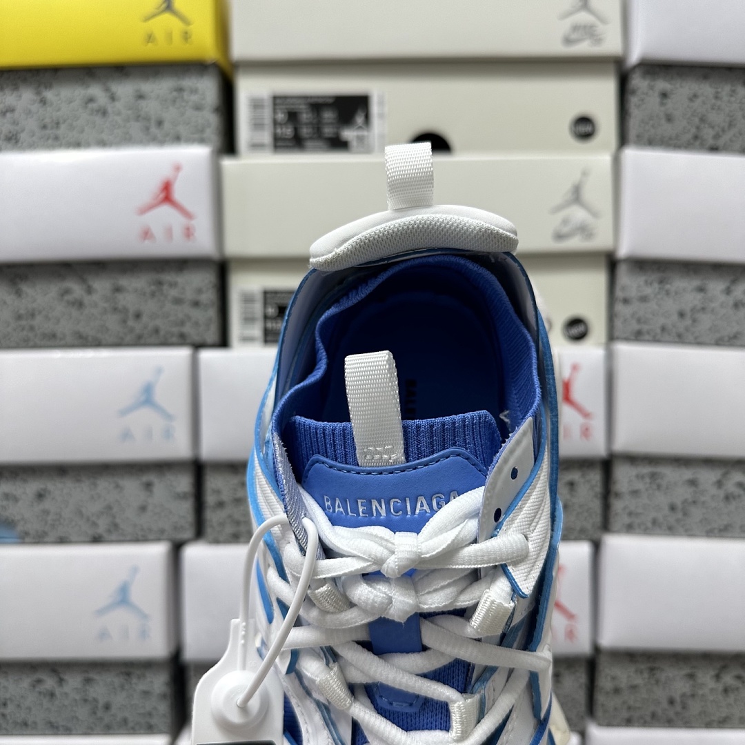 Balenciaga Track - Image 38