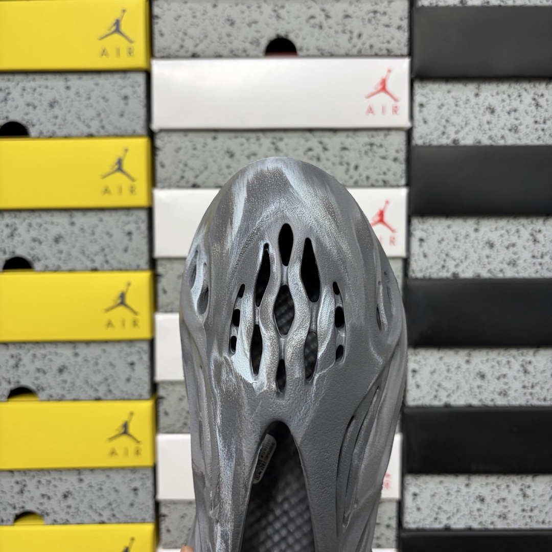 Adidas Yeezy Foam RNR MX Granite Clogs - Image 2