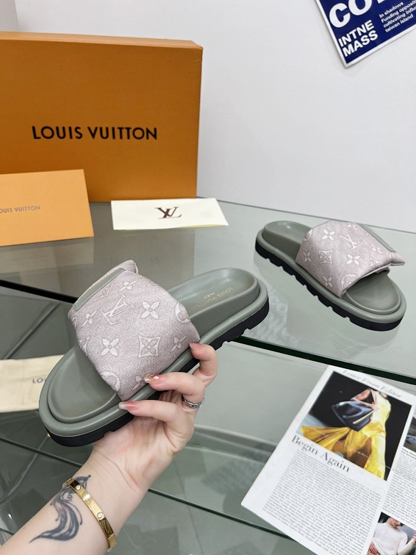 Louis Vuitton Velcro Slippers - Image 7