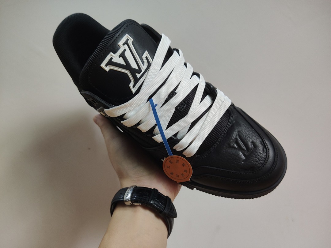 Louis Vuitton LV Trainer Blacck Embossed Monogram - Image 2