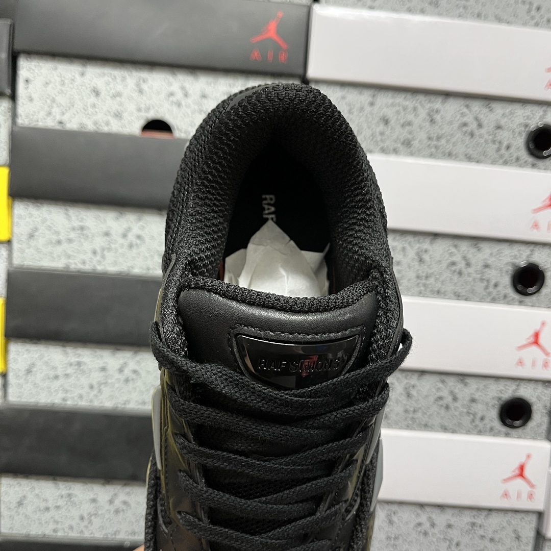 On Running Raf Simons Pharaxus - Image 6