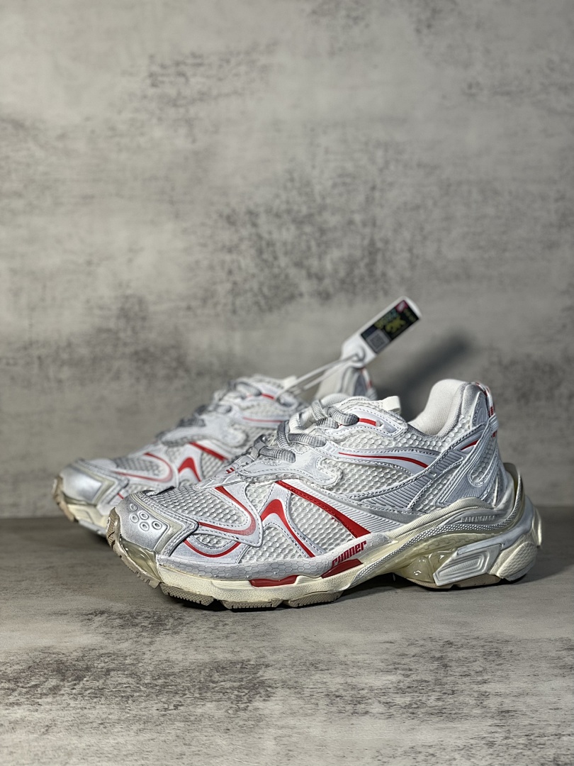 Balenciaga Runner 2.0 - Image 21