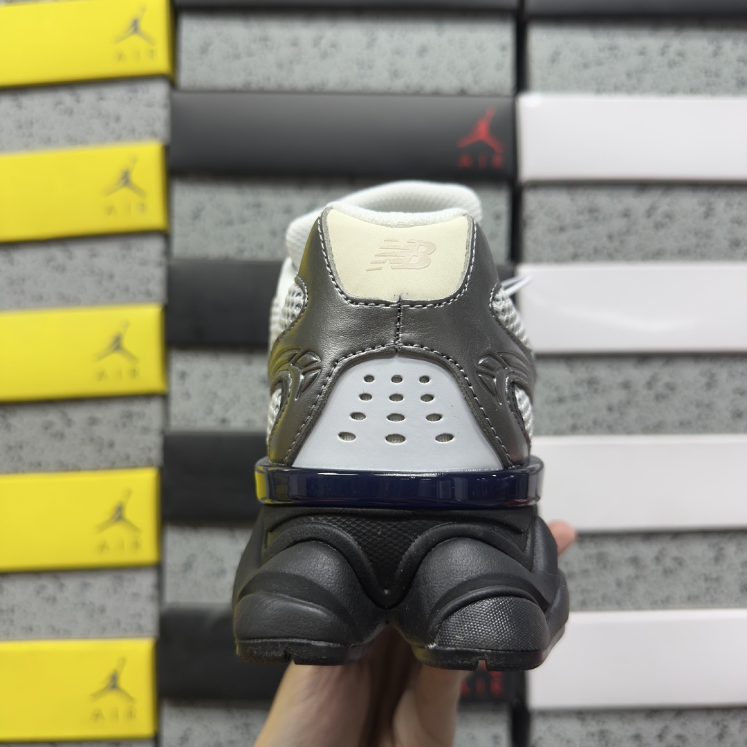 New Balance 9060 - Image 8