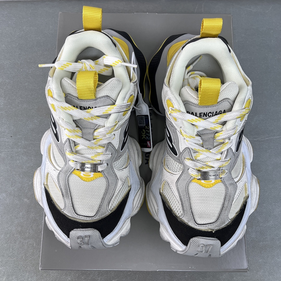 Balenciaga Cargo - Image 34