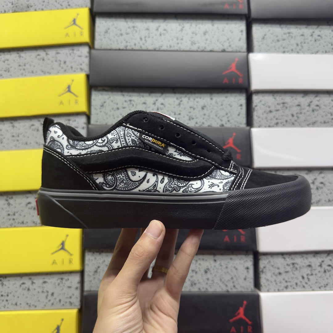 Vans Old Skool V - Image 4