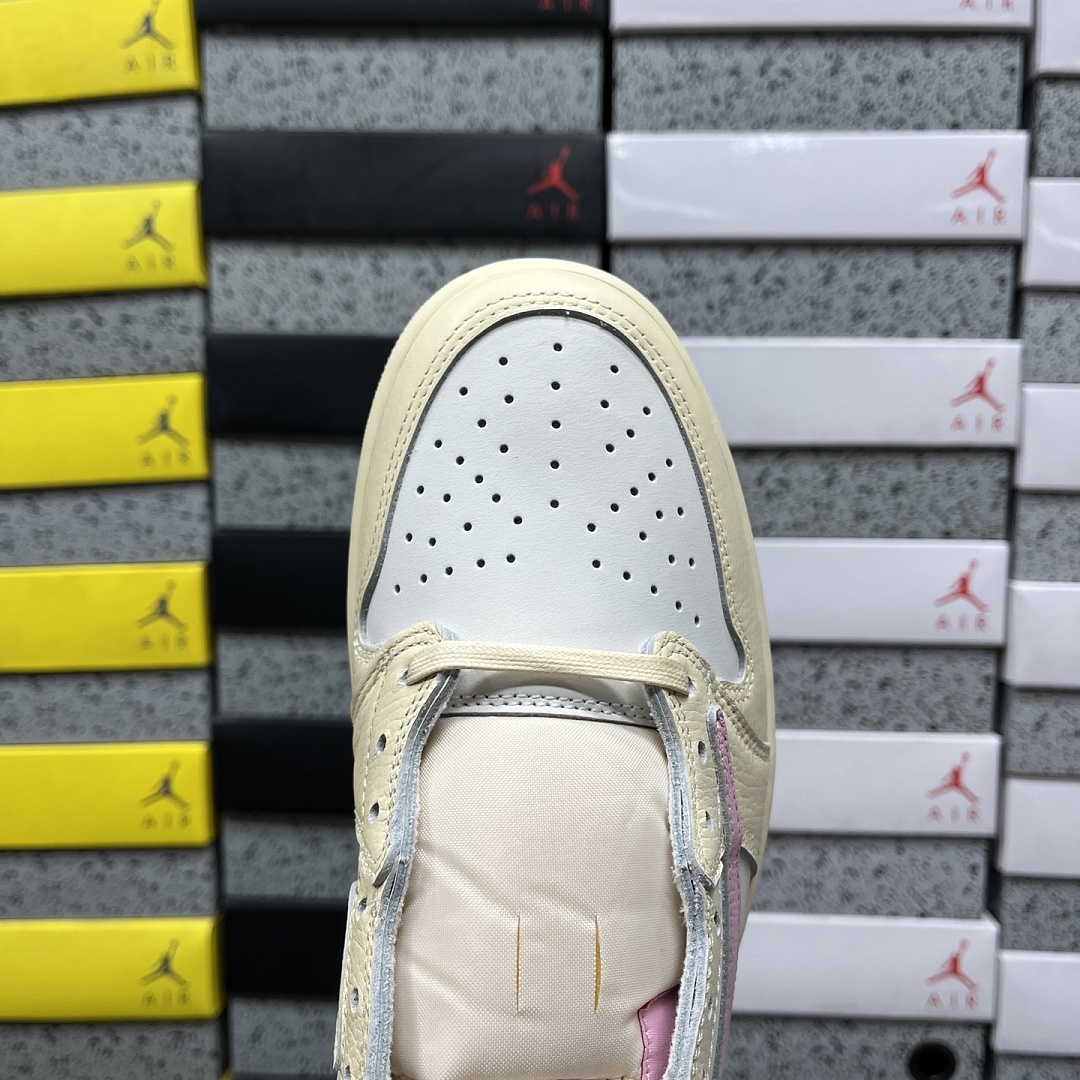 Nike Travis Scott Shy Pink 1 - Image 4