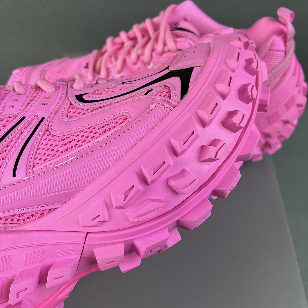 Balenciaga Defender - Image 58