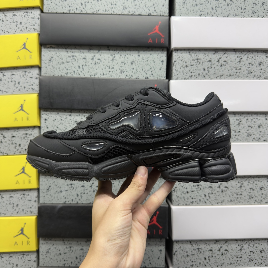 On Running Ozweego 3 Raf Simons - Image 6