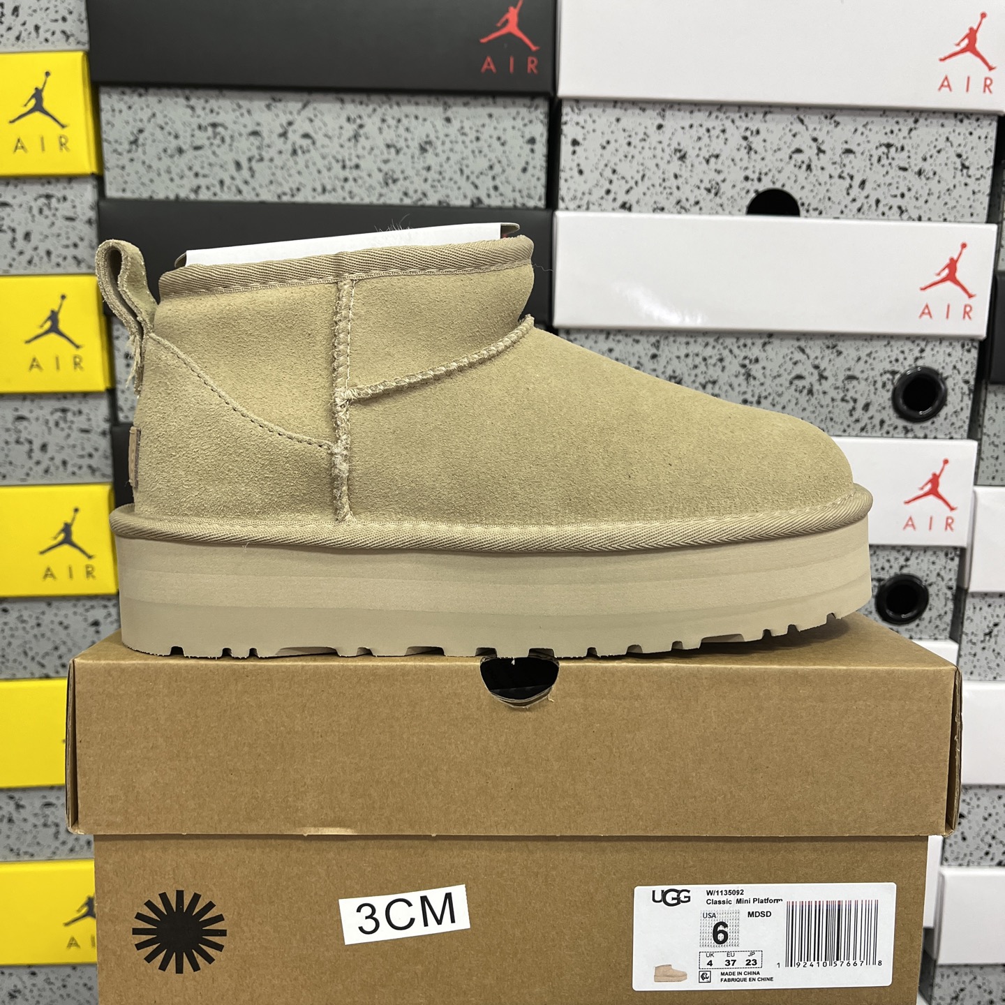 UGG Classic 3Cm Rapeseed -5092 - Image 10