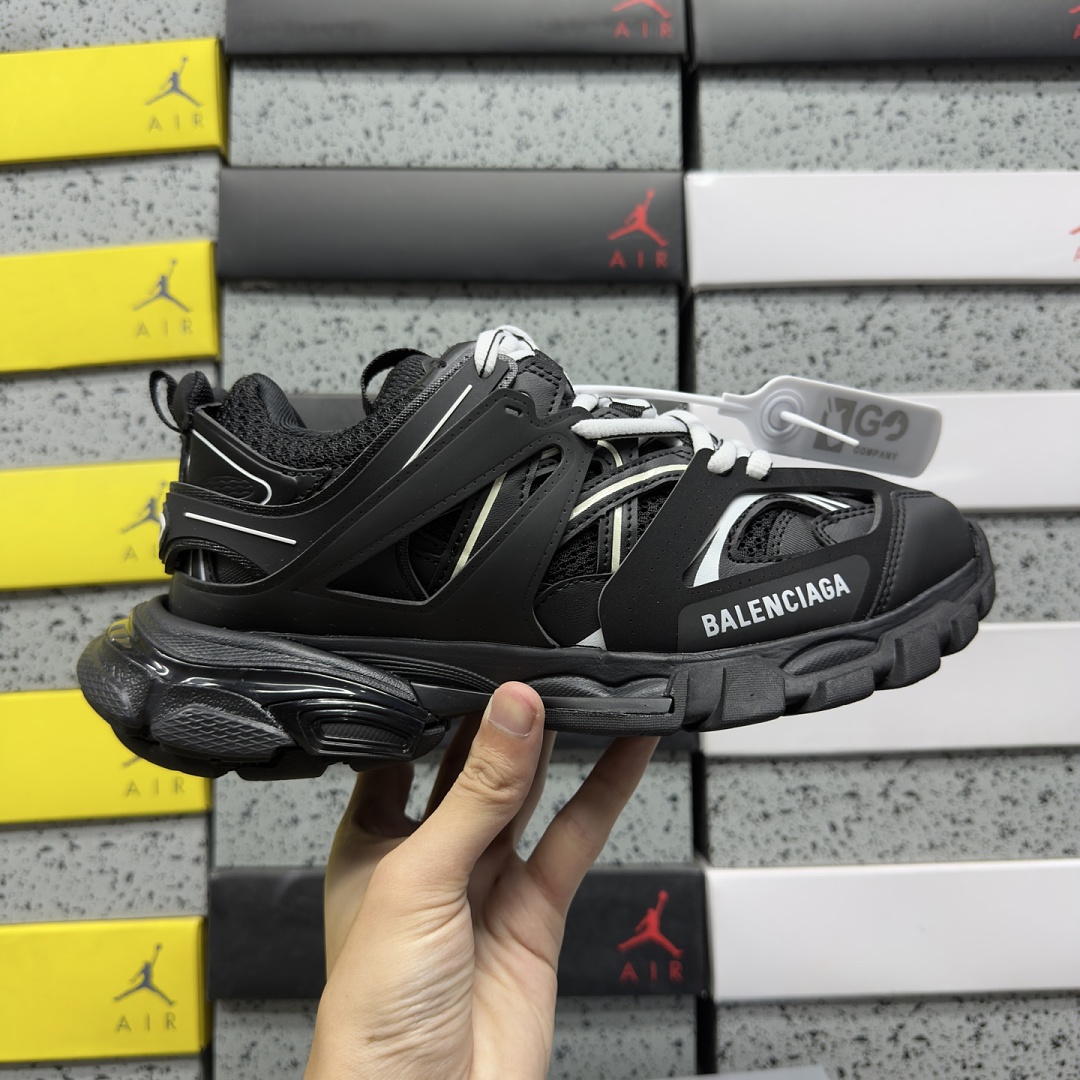 Balenciaga BLCG Track 1090 (Black White) - Image 6