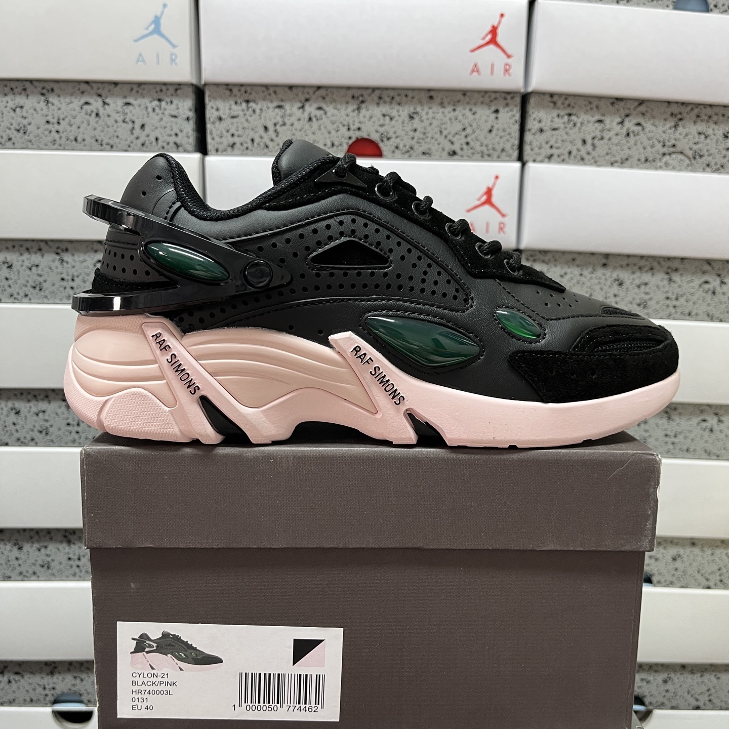 On Running Raf Simons Cylon-21 - Image 10