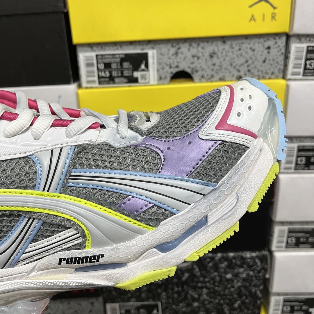 Balenciaga BLCG Runner 7.5 - Image 10