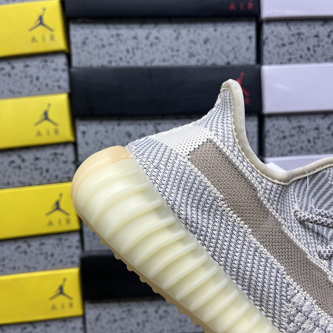 Adidas Yeezy Boost 350 V2 - Image 5