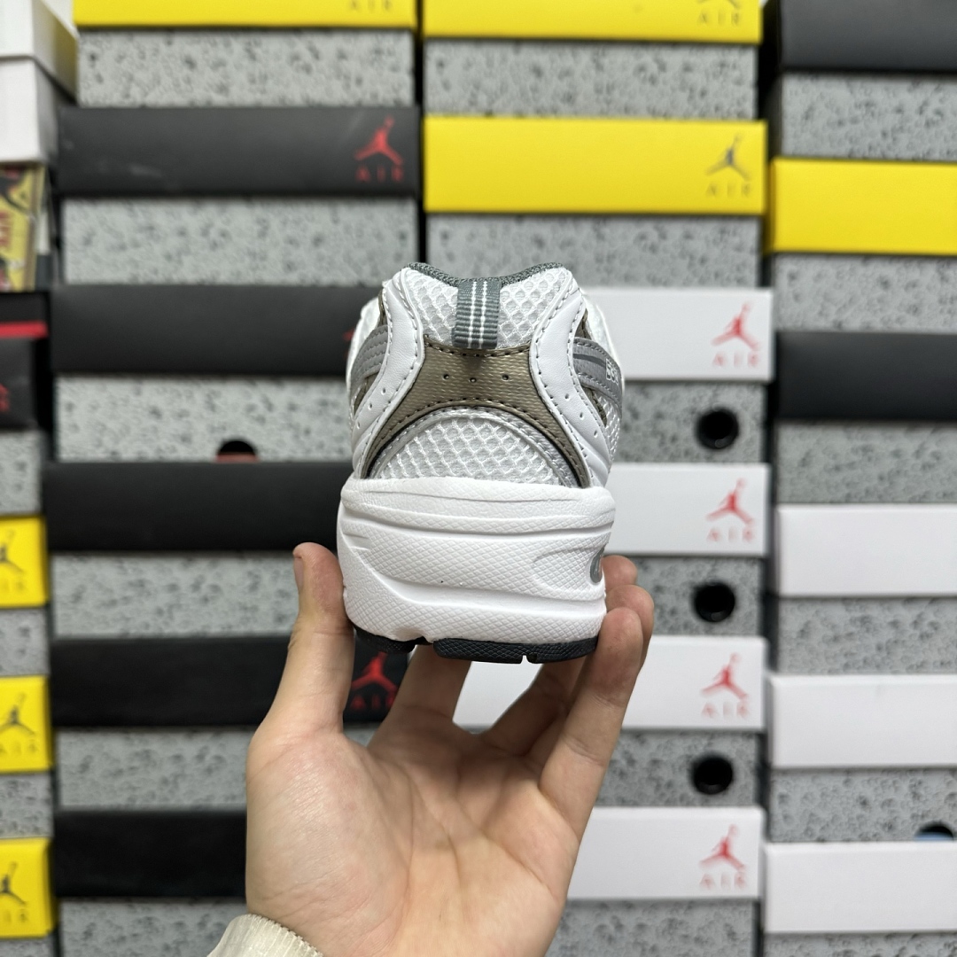 New Balance 530 (White Silver Metallic) - Image 7