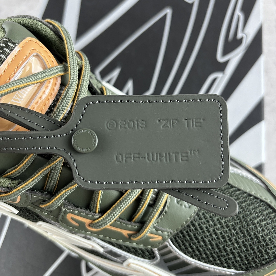 Off-White Be Right Back - Image 9