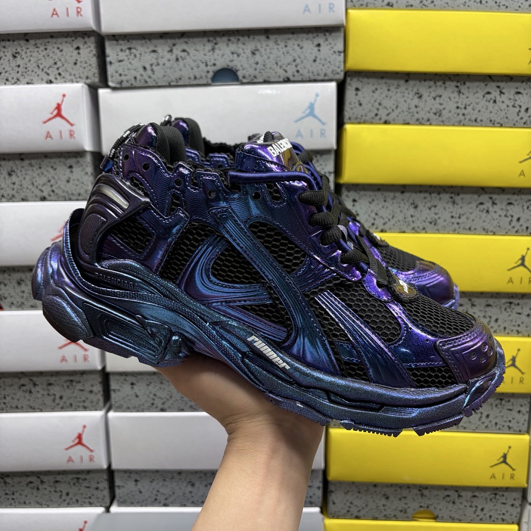 Balenciaga BLCG Runner 7.5 - Image 5