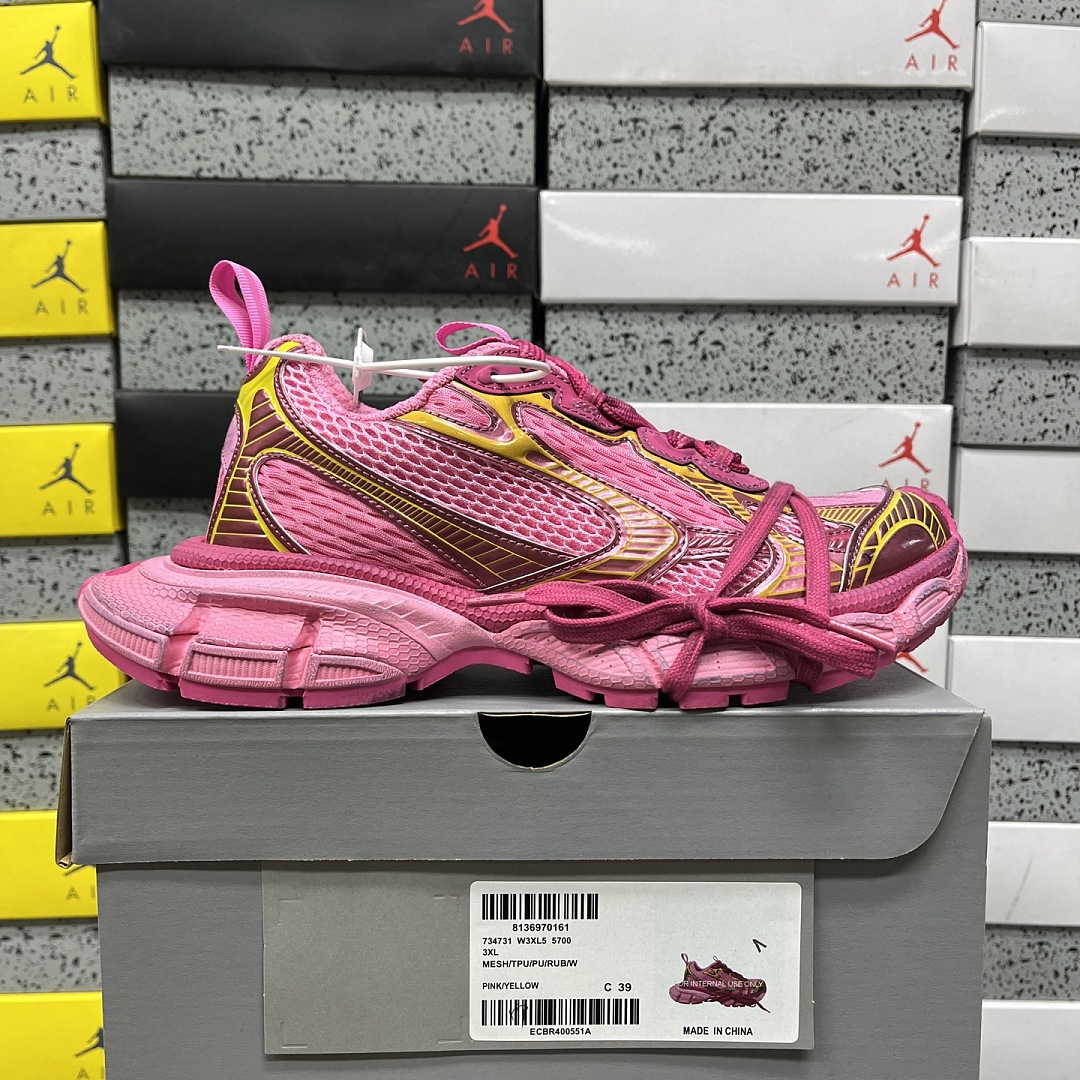 Balenciaga BLCG 3Xl - Image 63