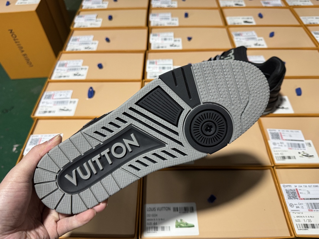 Louis Vuitton LV Trainer - Image 2