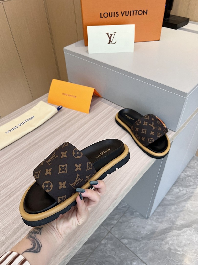 Louis Vuitton Velcro Slippers - Image 3