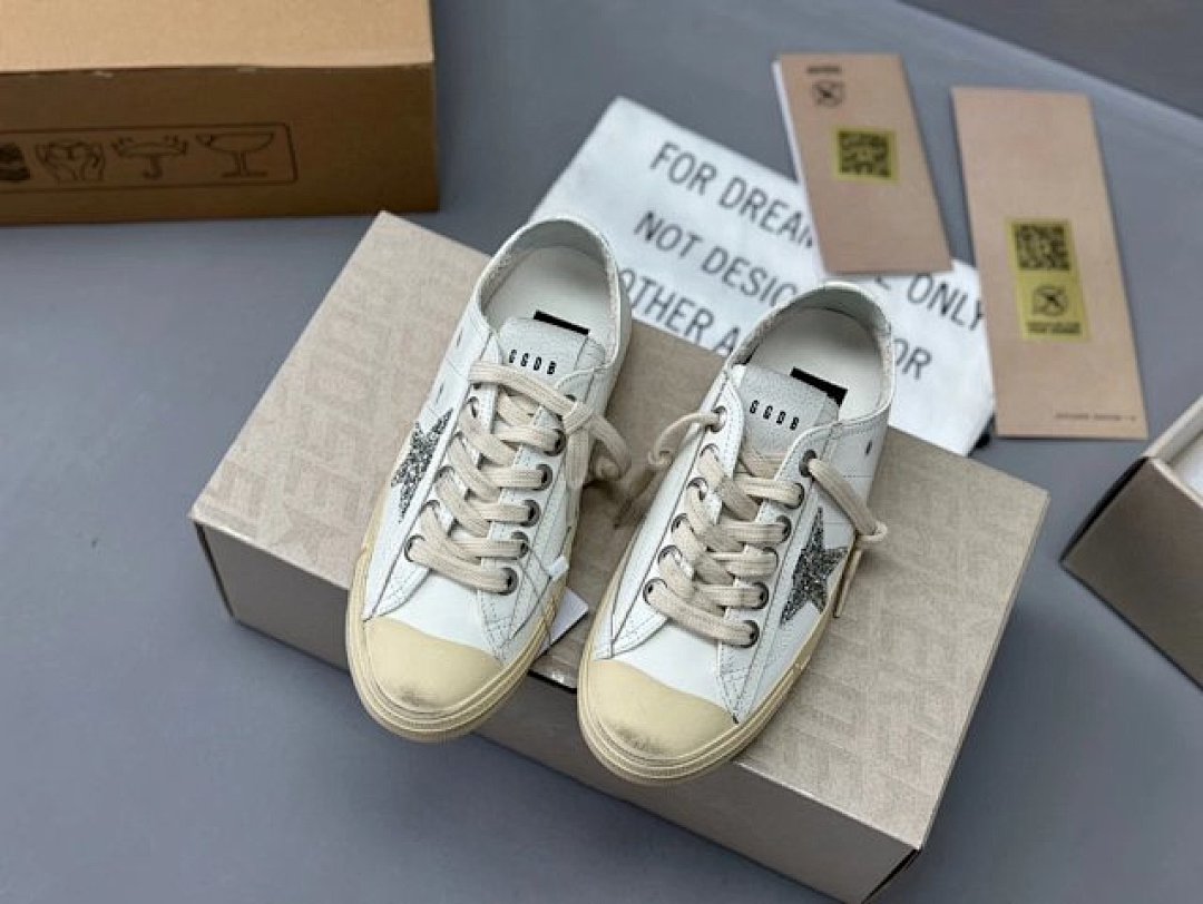 Golden Goose Deluxe Brand - Image 6