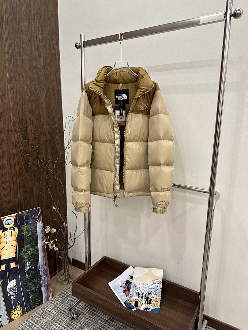 Chanel The North Face 1996 Retro Nuptse 700 Fill Packable Jacket - Image 90