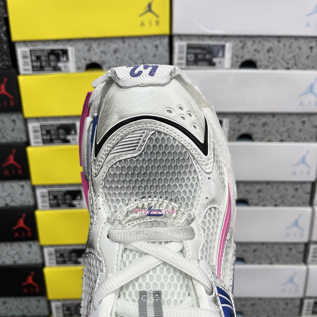 Balenciaga BLCG Runner 7.5 - Image 3