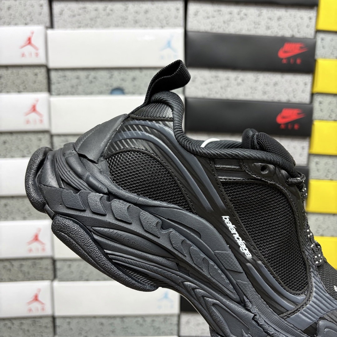 Balenciaga Triple S 2 - Image 2