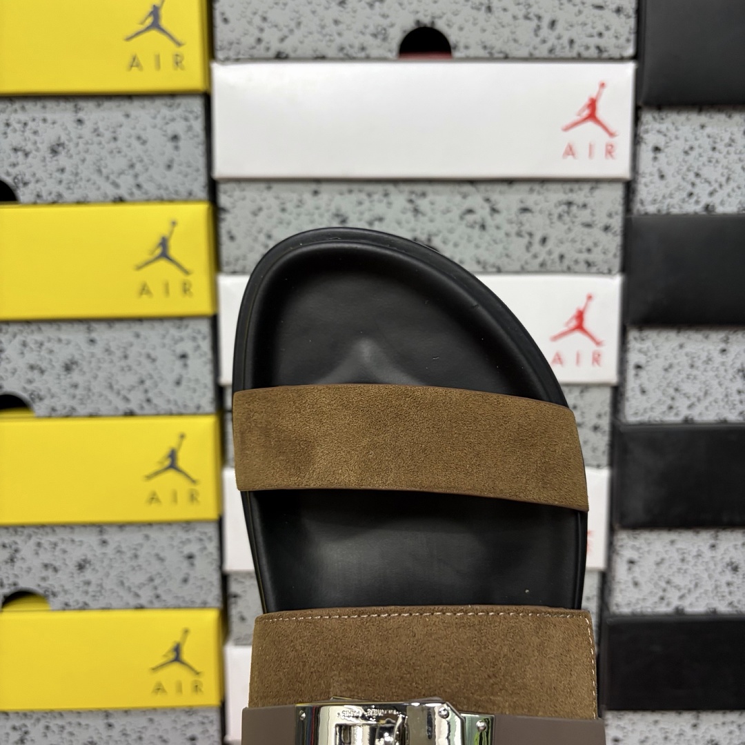 Hermes Chypre Sandal Khaki Suede Buckle - Image 3