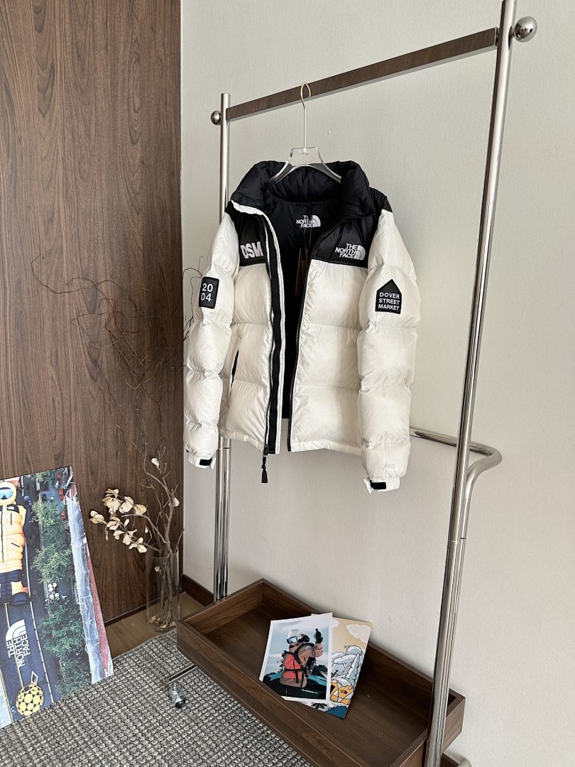 Chanel The North Face 1996 Retro Nuptse 700 Fill Packable Jacket - Image 34