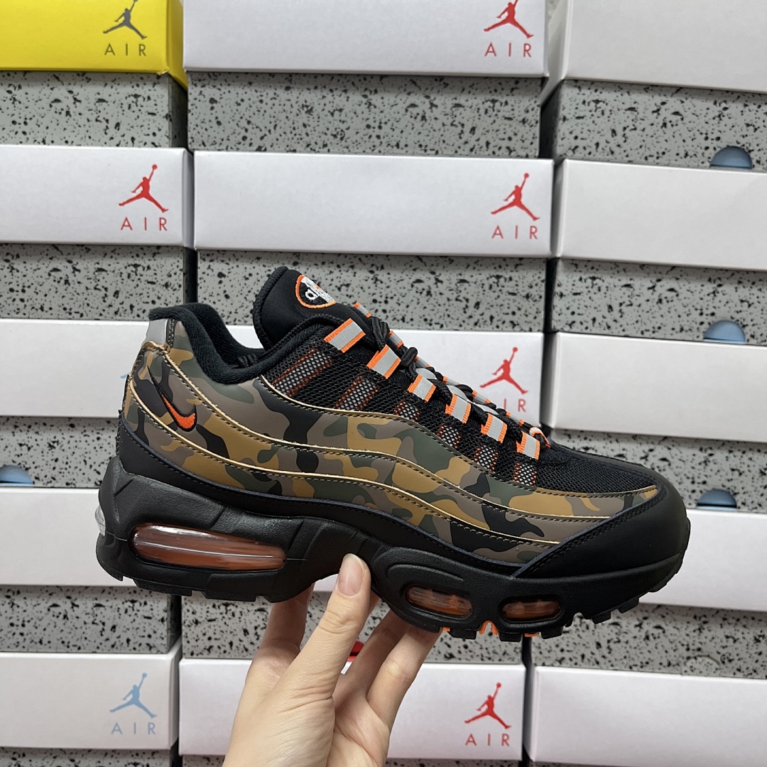 Nike Black Camo - Image 3