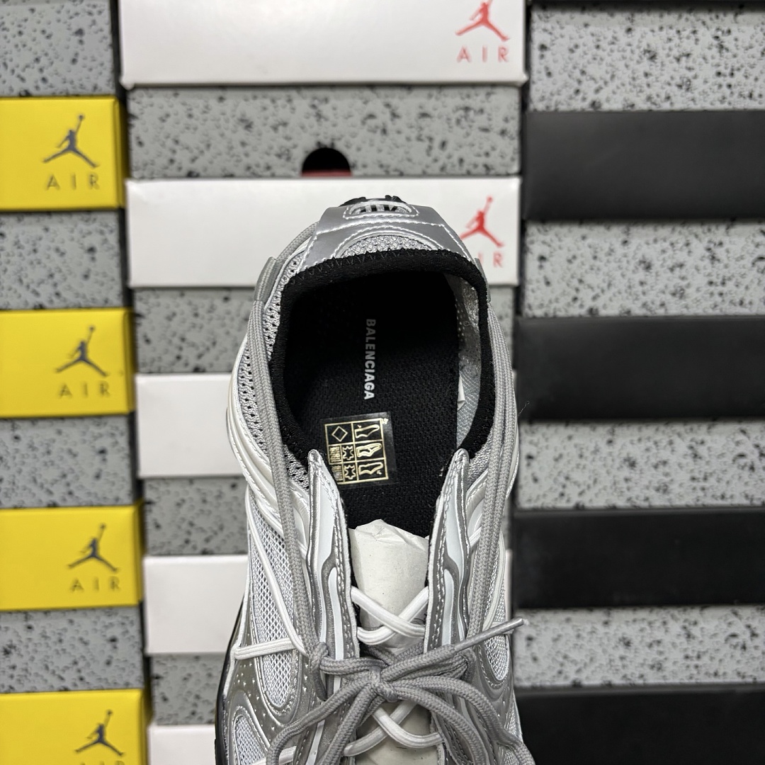 Balenciaga BLCG Radar 25 Gen - Image 2