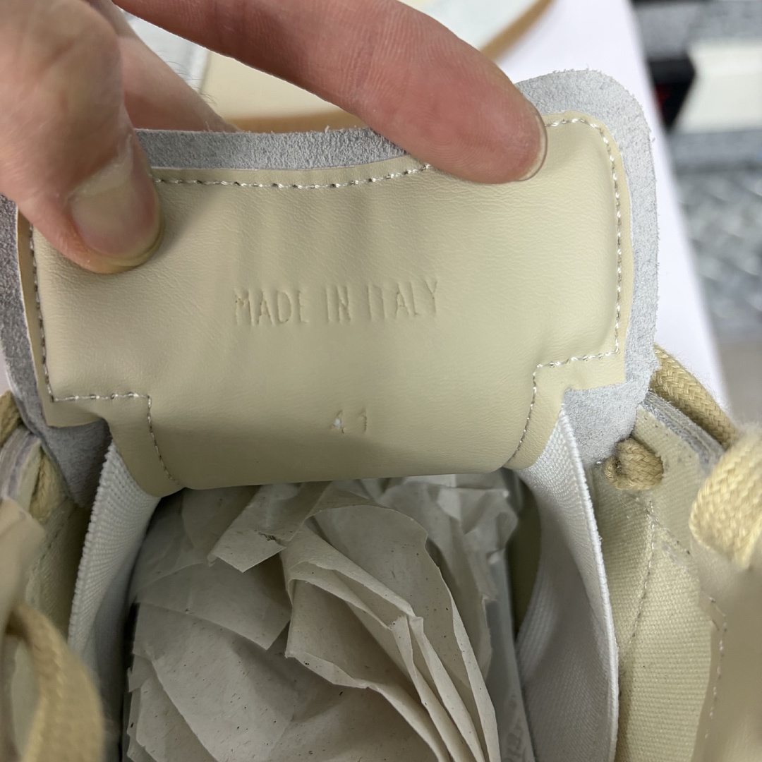 On Running Maison Margiela Replica - Image 10