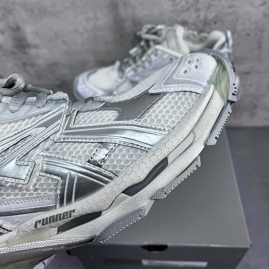 Balenciaga Runner - Image 72