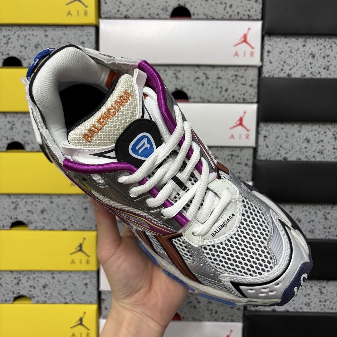 Balenciaga BLCG Runner Multicolor 7.0 - Image 7