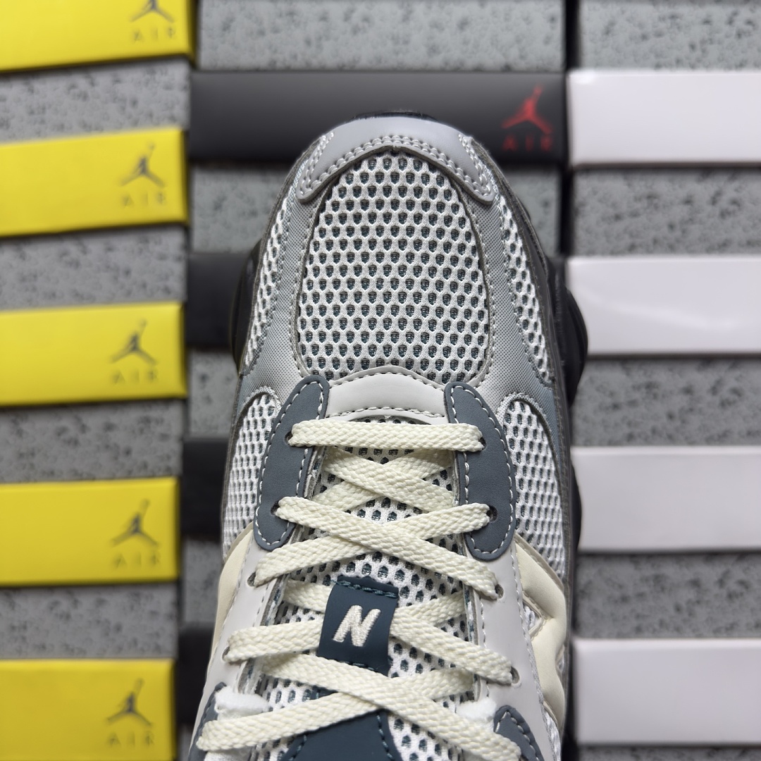 New Balance 9060 - Image 4