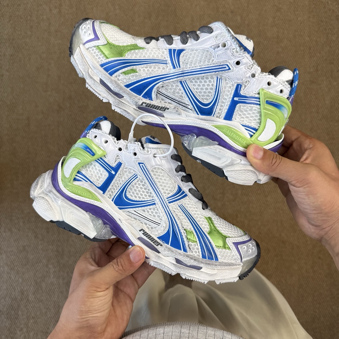 Balenciaga BLCG Runner 7.5 - Image 2
