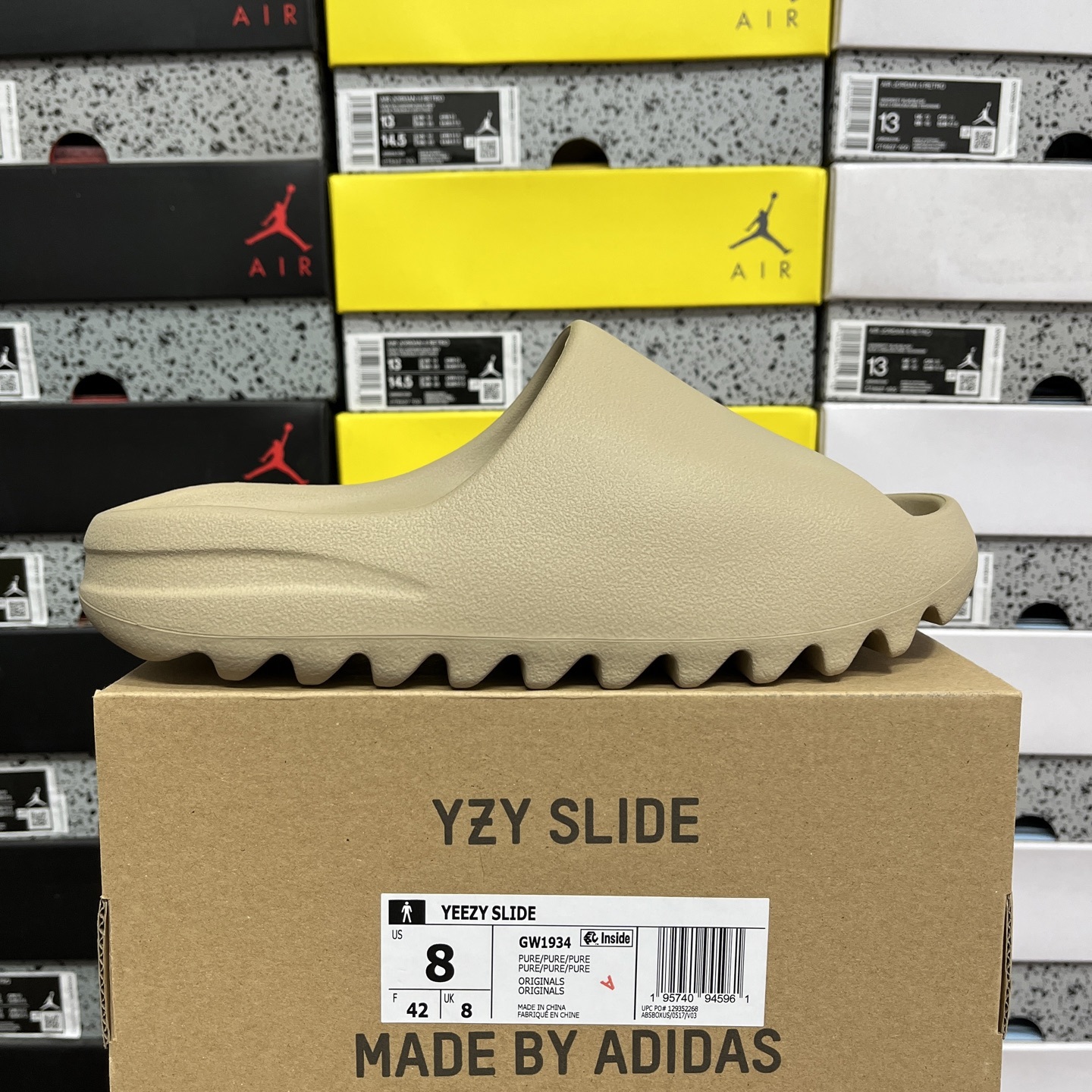 Adidas Kanye West X Yeezy Slide "Resin" - Image 10