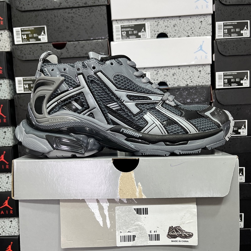 Balenciaga BLCG Runner 7.0